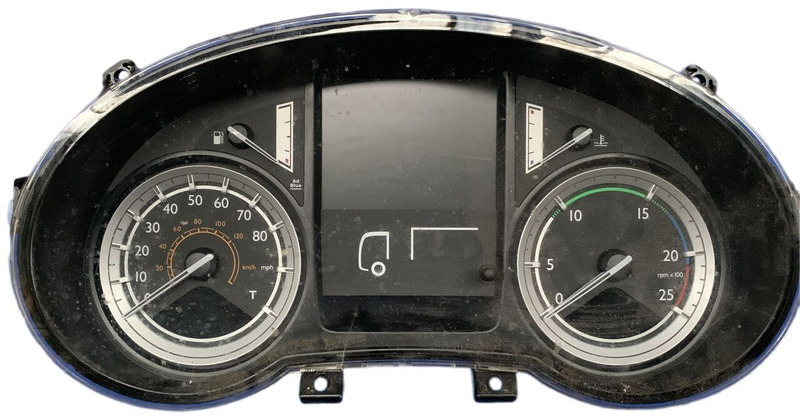 DAF XF 106 - לוח מחוונים: תמונה 1 DAF XF 106 - לוח מחוונים: תמונה 1