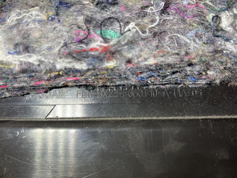 Jaguar XF250 - תא ופנים הרכב: תמונה 5 Jaguar XF250 - תא ופנים הרכב: תמונה 5