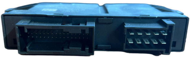 Mercedes-Benz - ECU: תמונה 2 Mercedes-Benz - ECU: תמונה 2