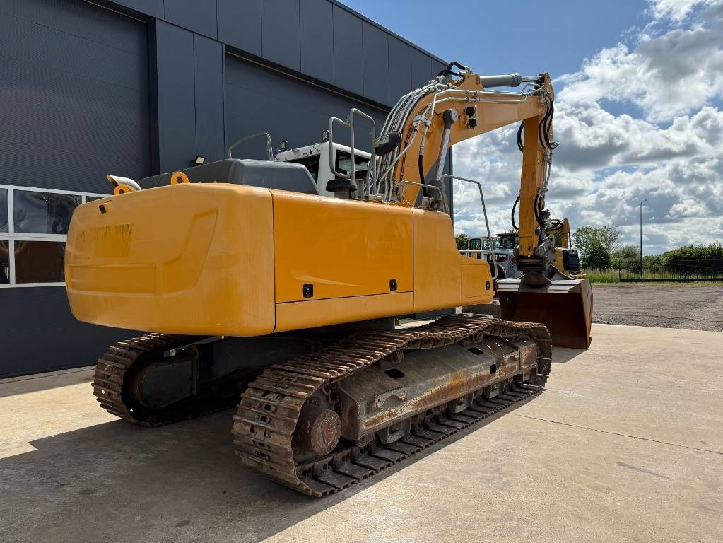 Liebherr R 922 LC - מחפר סורק: תמונה 2 Liebherr R 922 LC - מחפר סורק: תמונה 2