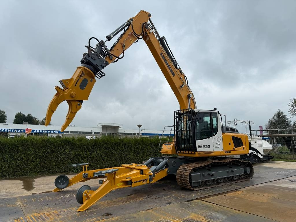 Liebherr R922 LC car dismantler - מחפר הריסה: תמונה 1 Liebherr R922 LC car dismantler - מחפר הריסה: תמונה 1