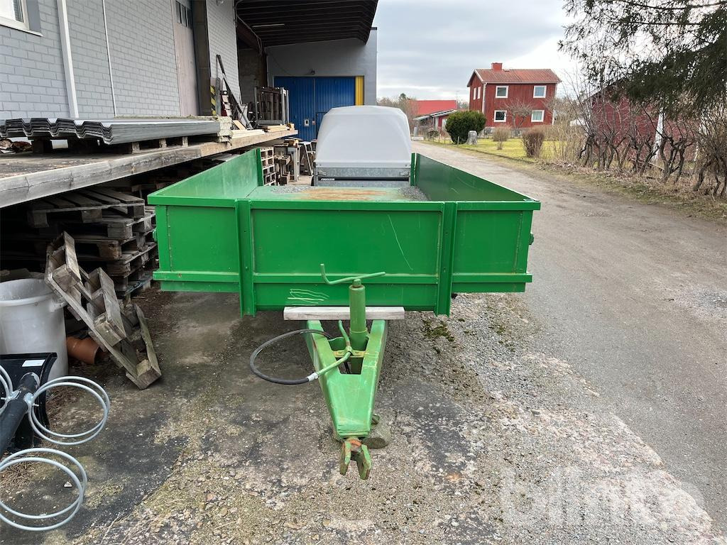 3 tons vagn - קרון נגרר עם מזהיר: תמונה 2 3 tons vagn - קרון נגרר עם מזהיר: תמונה 2