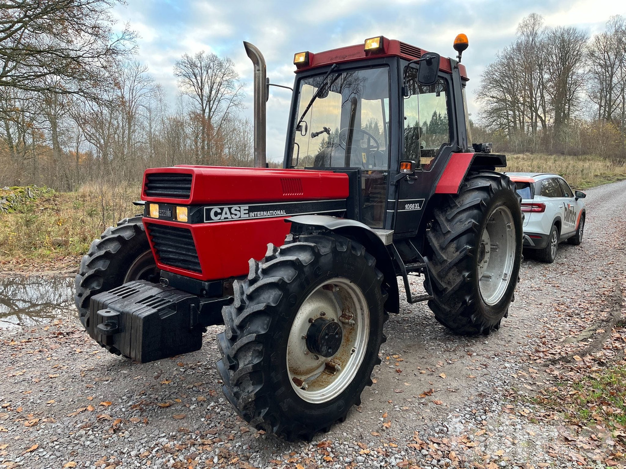 Case IH 1056 XL - טרקטור חקלאי: תמונה 1 Case IH 1056 XL - טרקטור חקלאי: תמונה 1