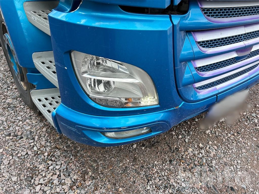 משאית עם שלדת תא DAF: תמונה 23 משאית עם שלדת תא DAF: תמונה 23