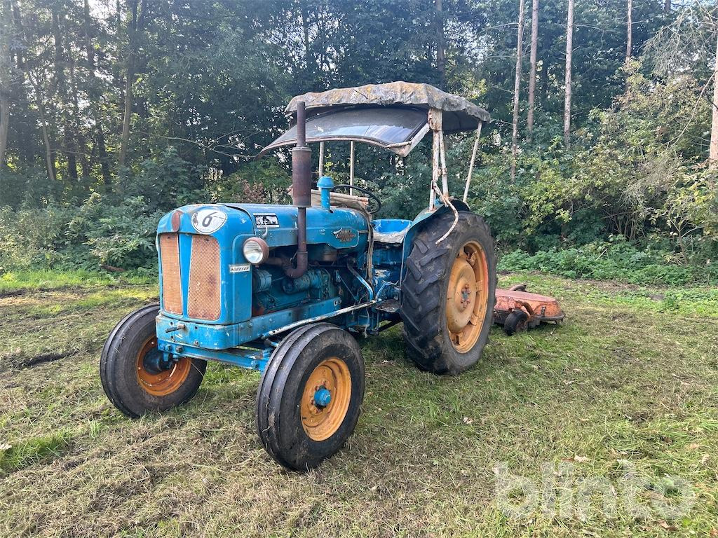 Fordson Power Major (1953) - טרקטור חקלאי: תמונה 1 Fordson Power Major (1953) - טרקטור חקלאי: תמונה 1