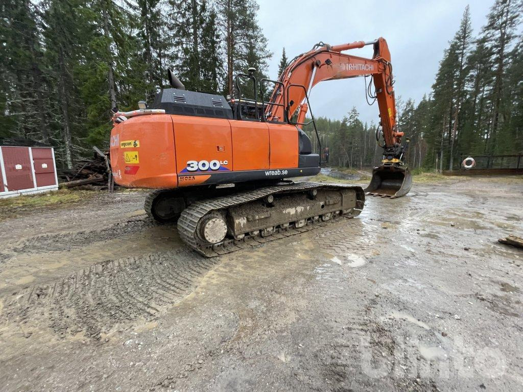 Hitachi 300LC - מחפר סורק: תמונה 3 Hitachi 300LC - מחפר סורק: תמונה 3