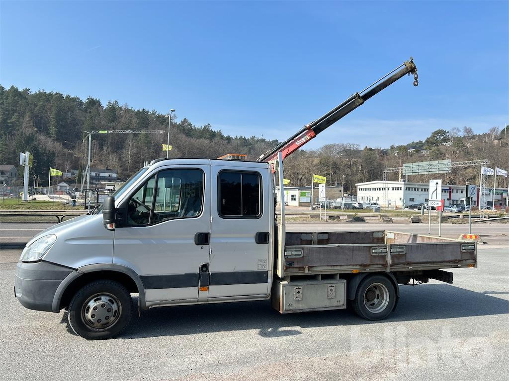 Iveco Daily 3.0HP - כלי רכב מסחרי במיטה שטוחה: תמונה 1 Iveco Daily 3.0HP - כלי רכב מסחרי במיטה שטוחה: תמונה 1