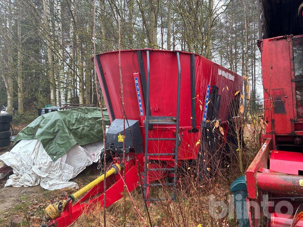 JF-STOLL VM 22-2 - עגלת מערבל מספוא: תמונה 1 JF-STOLL VM 22-2 - עגלת מערבל מספוא: תמונה 1