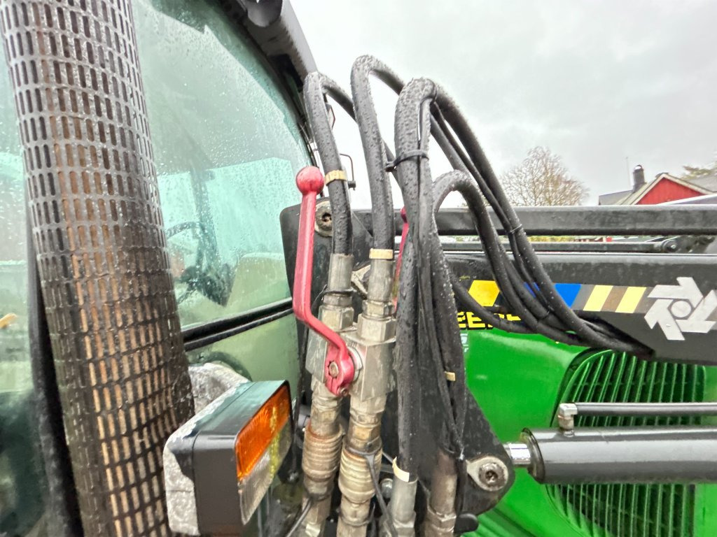 טרקטור חקלאי JOHN DEERE 6320E: תמונה 36 טרקטור חקלאי JOHN DEERE 6320E: תמונה 36