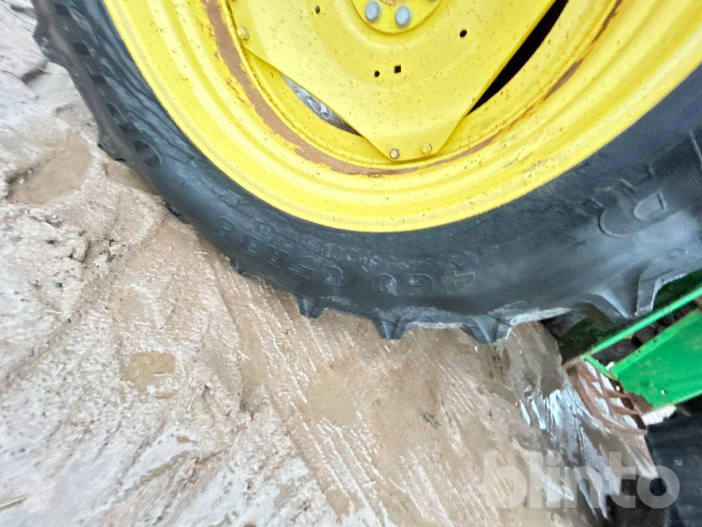 טרקטור חקלאי JOHN DEERE 6320E: תמונה 14 טרקטור חקלאי JOHN DEERE 6320E: תמונה 14