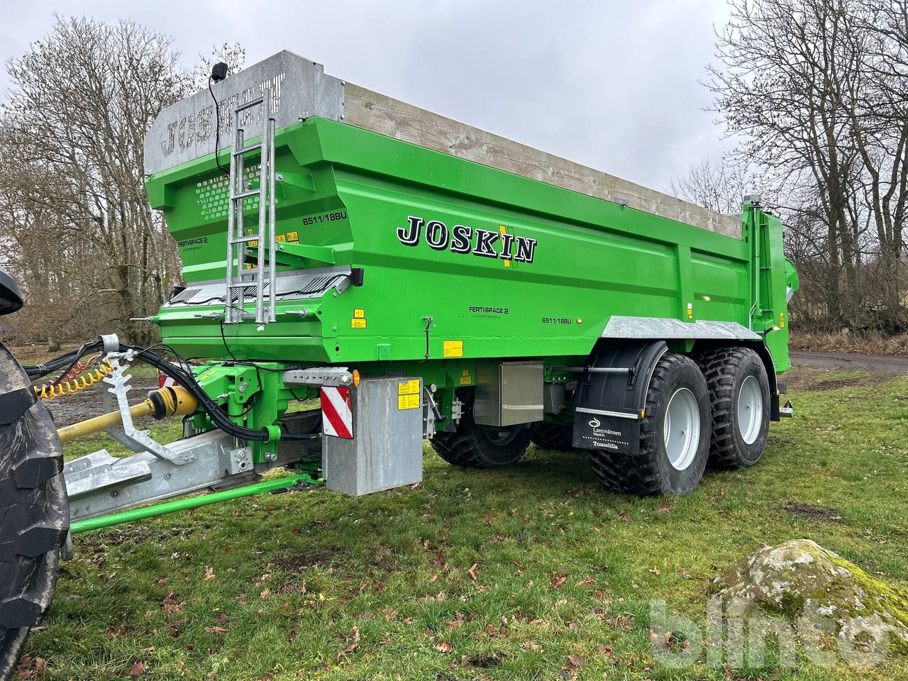 Joskin Ferti-Space 2 Horizon 6511/18BU - מפזרת זבל: תמונה 1 Joskin Ferti-Space 2 Horizon 6511/18BU - מפזרת זבל: תמונה 1