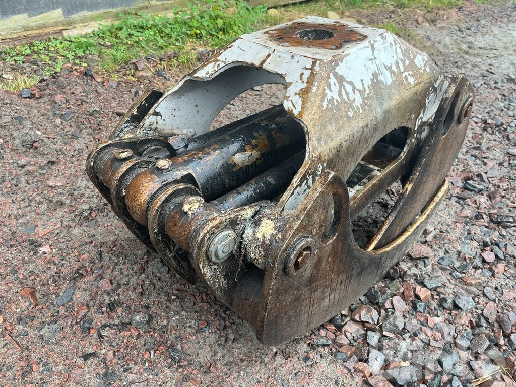 Komatsu G40HD - מהדק עבור ציוד יער: תמונה 2 Komatsu G40HD - מהדק עבור ציוד יער: תמונה 2