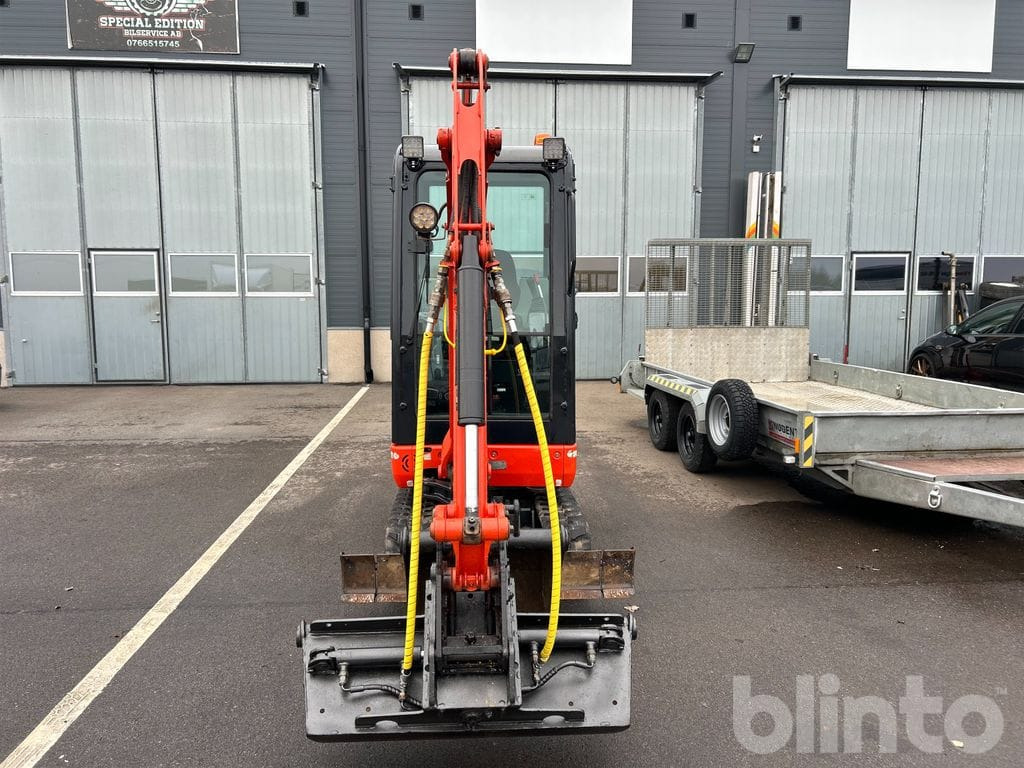 Kubota KX019-4 - 2 redskap - מיני מחפר: תמונה 2 Kubota KX019-4 - 2 redskap - מיני מחפר: תמונה 2