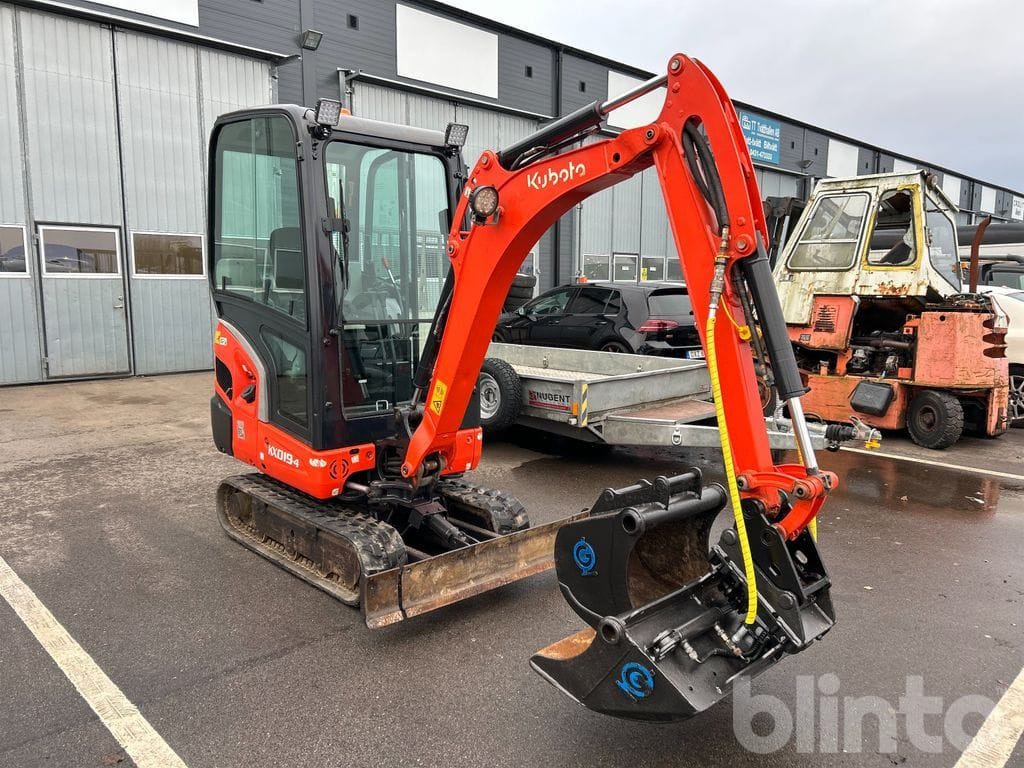 Kubota KX019-4 - 2 redskap - מיני מחפר: תמונה 3 Kubota KX019-4 - 2 redskap - מיני מחפר: תמונה 3