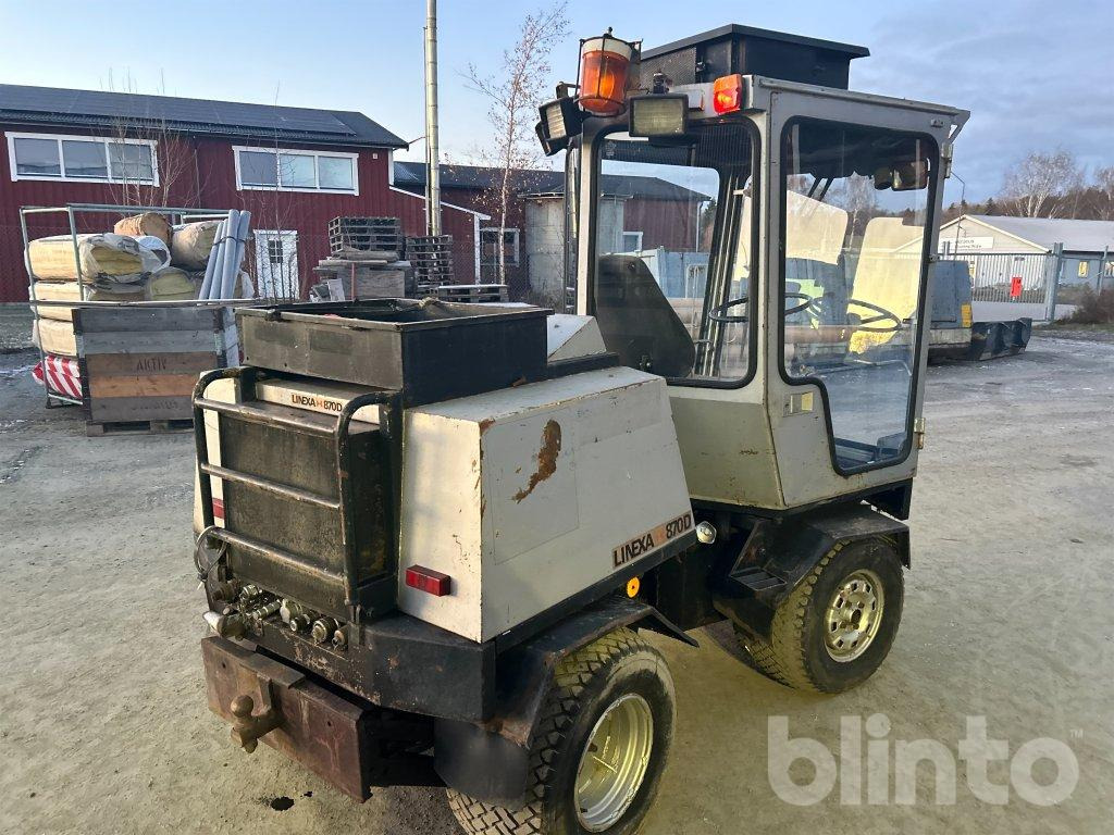 Linexa 870 D - כלי רכב עירוני/ מיוחד: תמונה 5 Linexa 870 D - כלי רכב עירוני/ מיוחד: תמונה 5