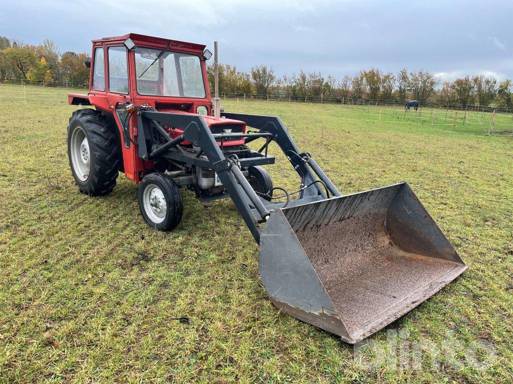 MASSEY-FERGUSSON 135 - טרקטור חקלאי: תמונה 3 MASSEY-FERGUSSON 135 - טרקטור חקלאי: תמונה 3