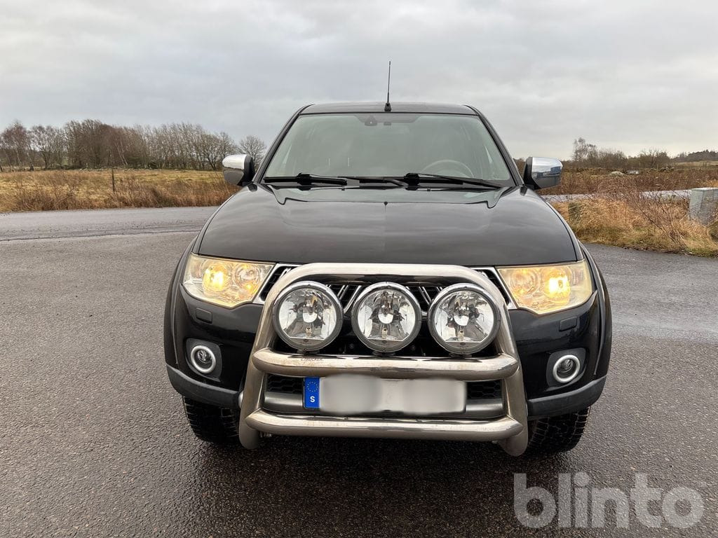 MITSUBISHI L200 DC - כלי רכב מסחרי: תמונה 2 MITSUBISHI L200 DC - כלי רכב מסחרי: תמונה 2