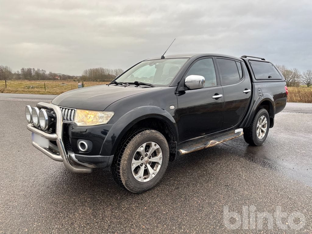 MITSUBISHI L200 DC - כלי רכב מסחרי: תמונה 1 MITSUBISHI L200 DC - כלי רכב מסחרי: תמונה 1