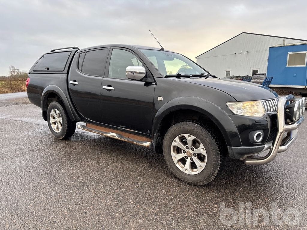 MITSUBISHI L200 DC - כלי רכב מסחרי: תמונה 3 MITSUBISHI L200 DC - כלי רכב מסחרי: תמונה 3