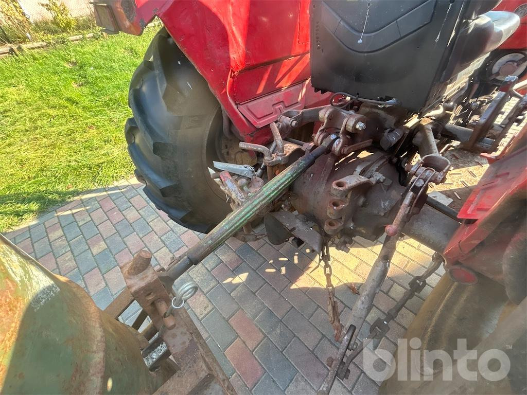 טרקטור קומפקטי Massey-Ferguson MF 135 (1970): תמונה 42