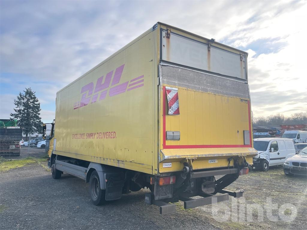 Mercedes Benz Atego 1224 (2008) - משאית תיבה: תמונה 4 Mercedes Benz Atego 1224 (2008) - משאית תיבה: תמונה 4