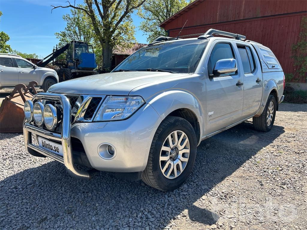 NISSAN Navara D40 med översynsbehov - טנדר: תמונה 1 NISSAN Navara D40 med översynsbehov - טנדר: תמונה 1