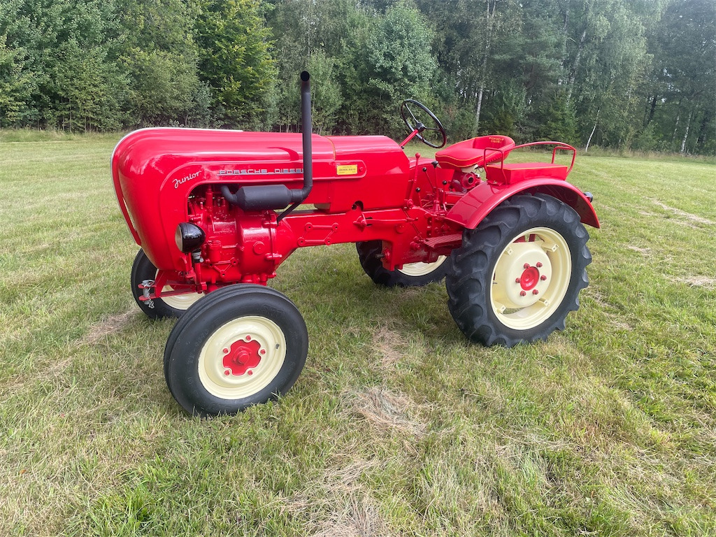 PORSCHE JUNIOR - טרקטור חקלאי: תמונה 1 PORSCHE JUNIOR - טרקטור חקלאי: תמונה 1