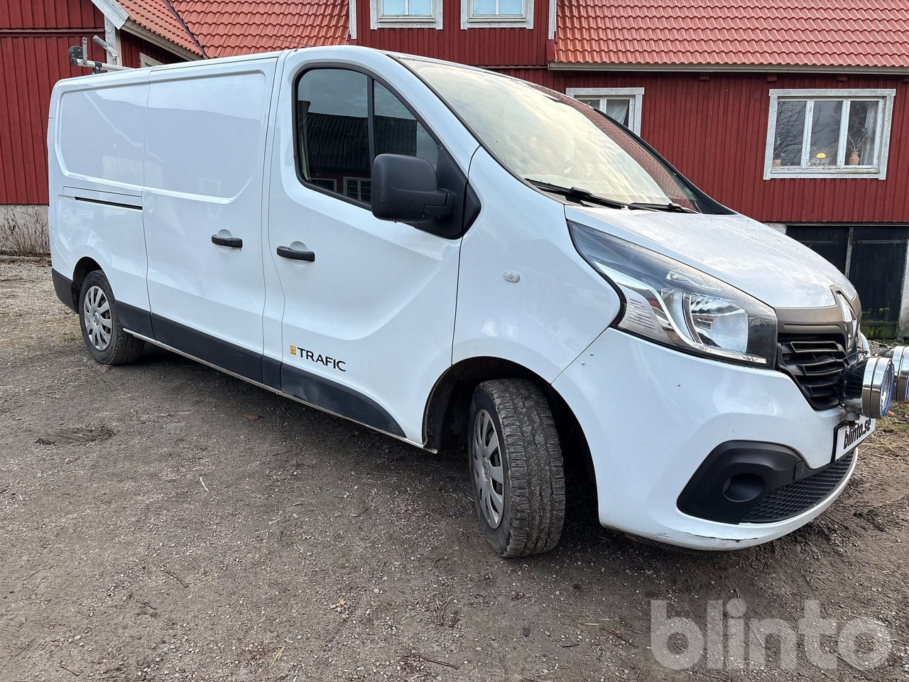 RENAULT TRAFIC 1.6 dCi - כלי רכב מסחרי עם לוח: תמונה 3 RENAULT TRAFIC 1.6 dCi - כלי רכב מסחרי עם לוח: תמונה 3