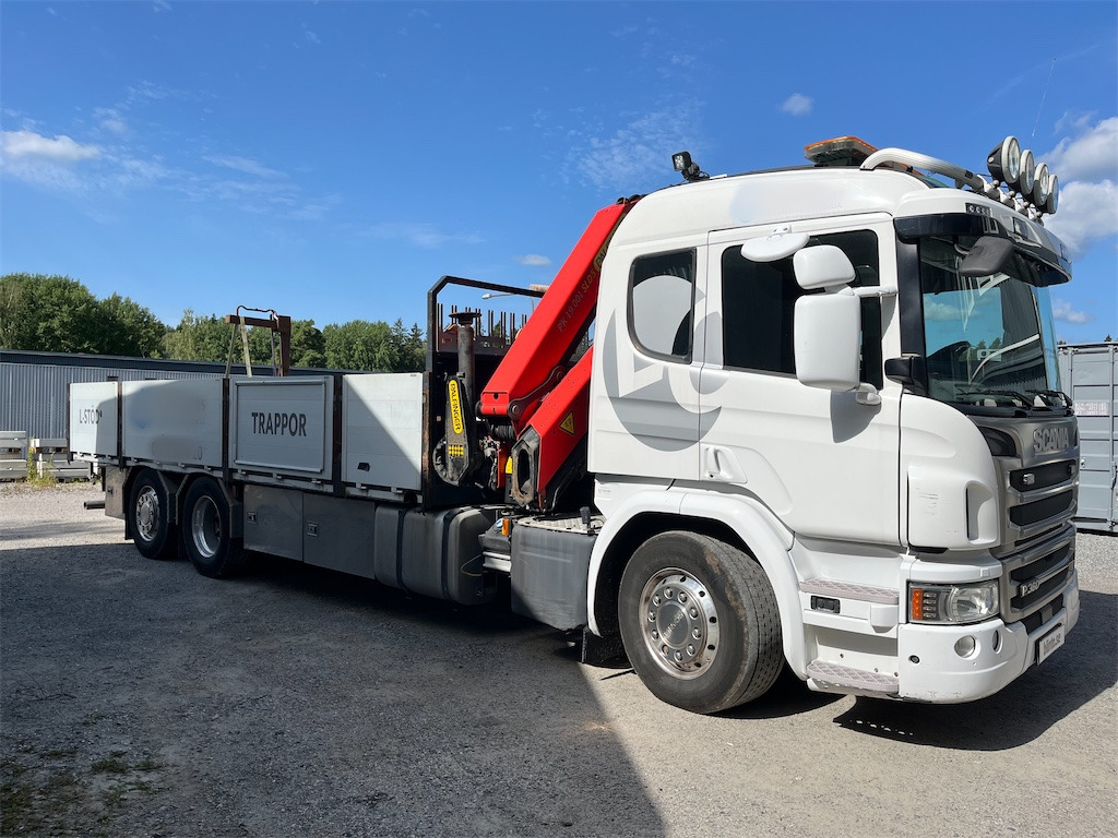 SCANIA P360LB6X2*4HNB - משאית צד נופל/ שטוחה, משאית מנוף: תמונה 4 SCANIA P360LB6X2*4HNB - משאית צד נופל/ שטוחה, משאית מנוף: תמונה 4