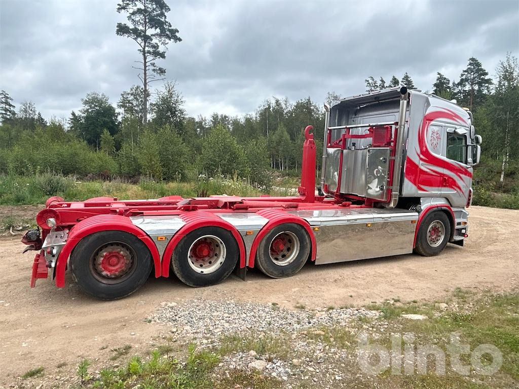 SCANIA R560LB8X4*4HNB - משאית הרמת וו: תמונה 2 SCANIA R560LB8X4*4HNB - משאית הרמת וו: תמונה 2