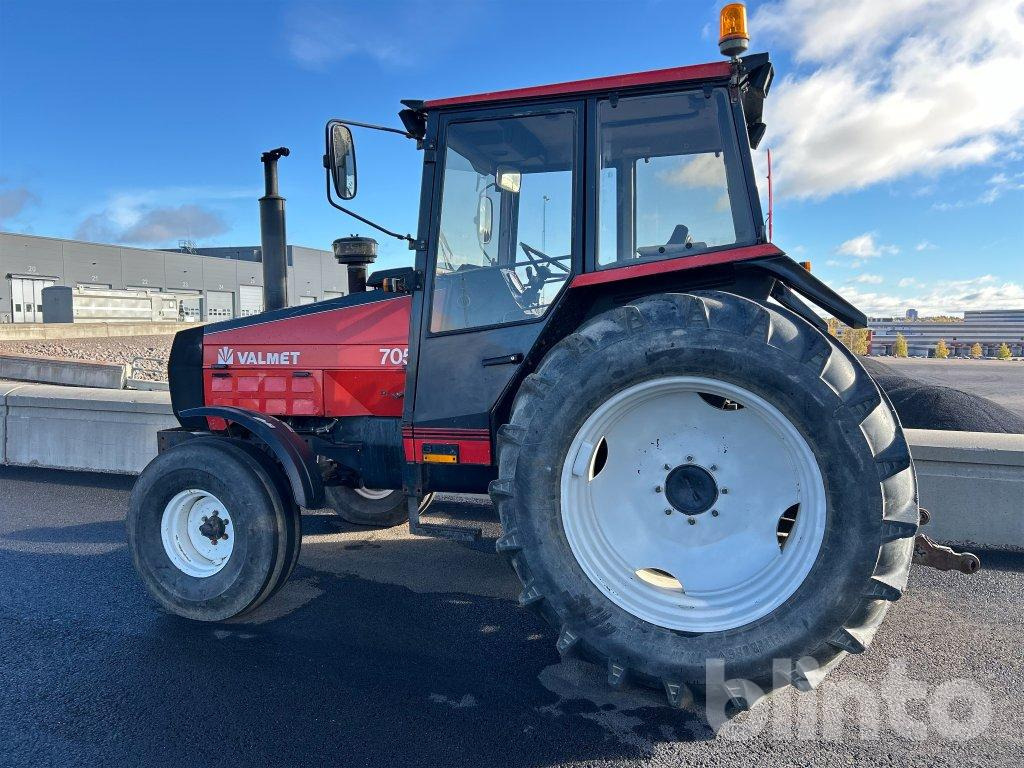 VALMET 705 - טרקטור חקלאי: תמונה 5 VALMET 705 - טרקטור חקלאי: תמונה 5