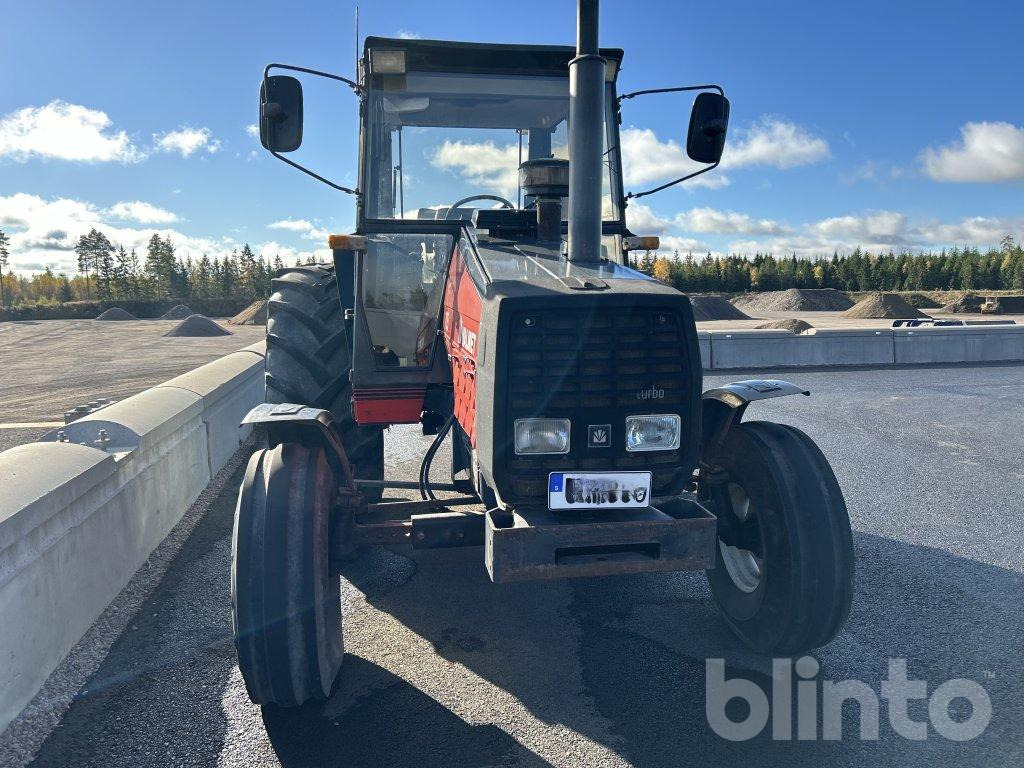 VALMET 705 - טרקטור חקלאי: תמונה 4 VALMET 705 - טרקטור חקלאי: תמונה 4