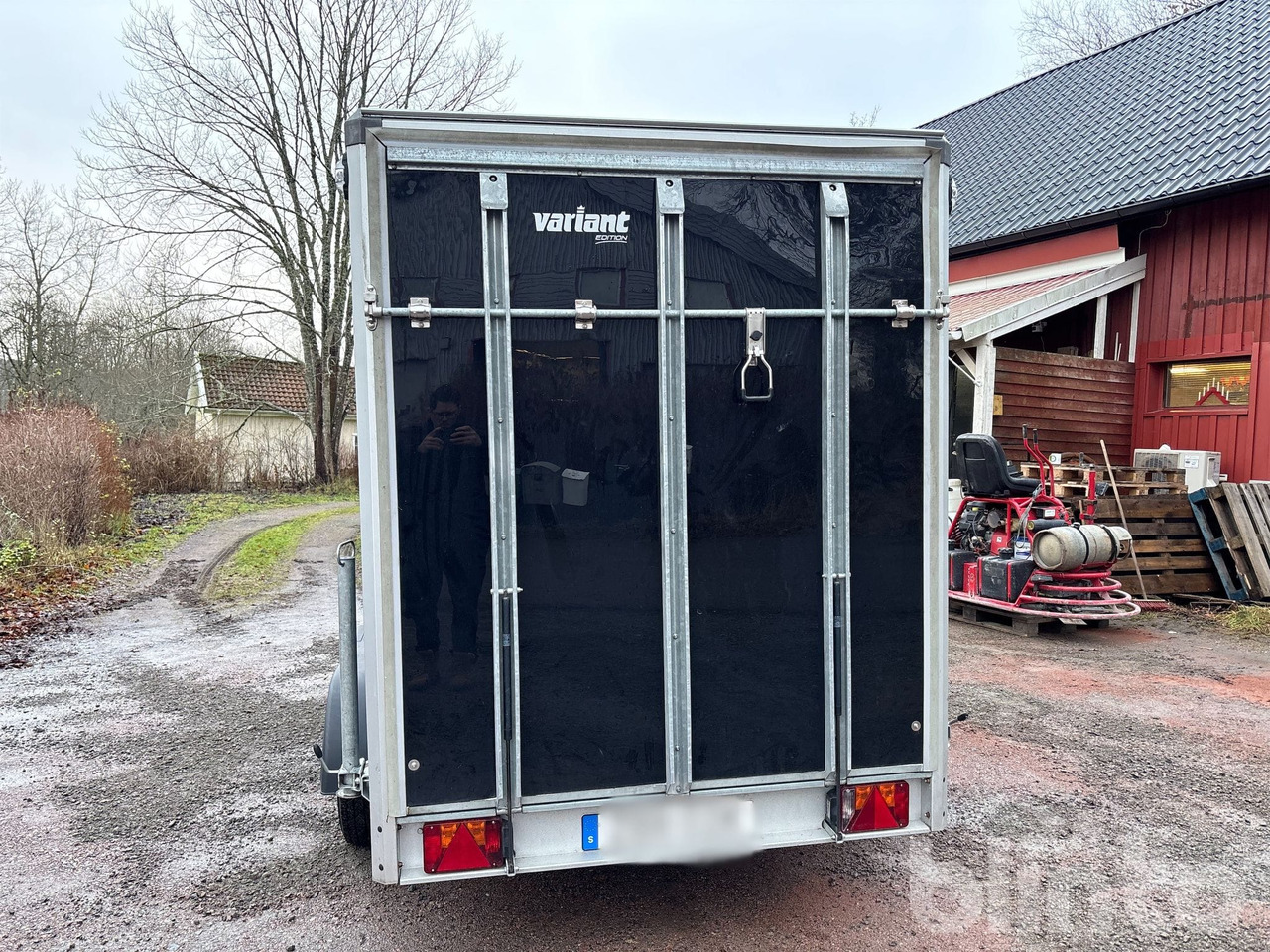 VARIANT - קרון נגרר בתיבה סגורה: תמונה 3 VARIANT - קרון נגרר בתיבה סגורה: תמונה 3