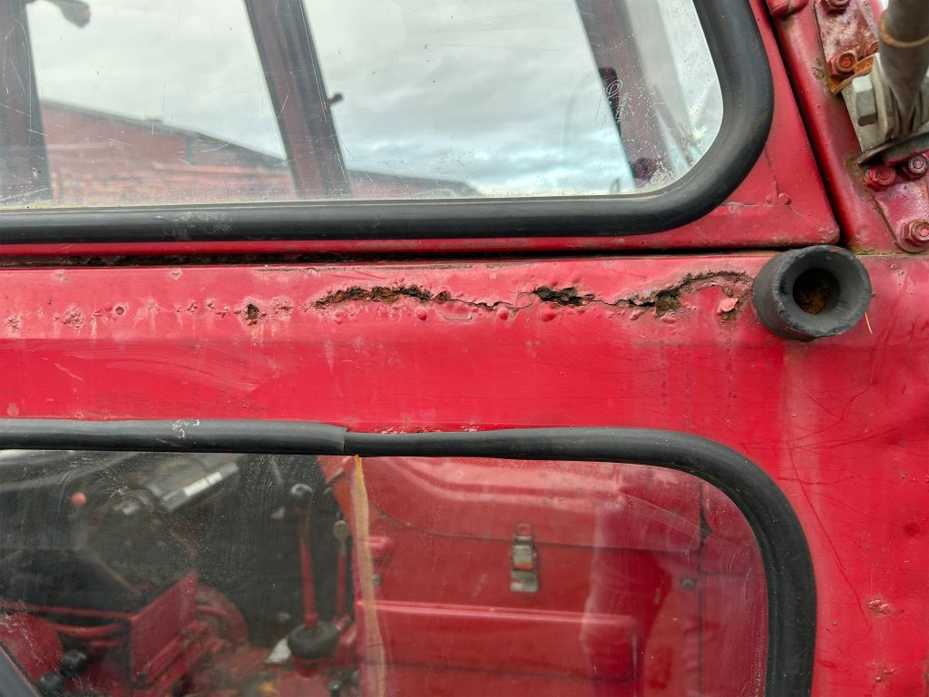 טרקטור חקלאי VOLVO-BM T 430: תמונה 28 טרקטור חקלאי VOLVO-BM T 430: תמונה 28