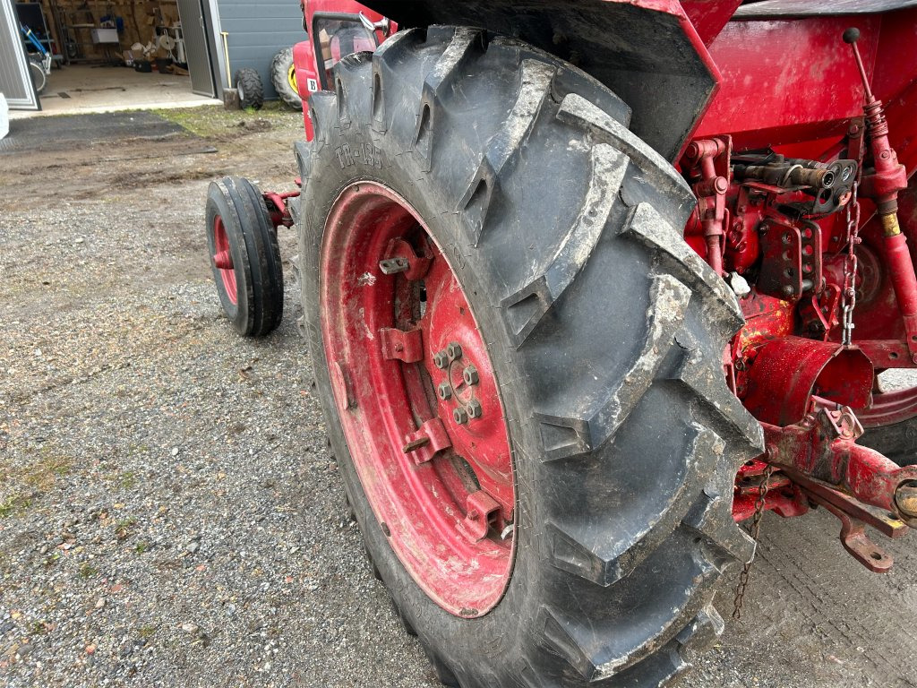 טרקטור חקלאי VOLVO-BM T 430: תמונה 9 טרקטור חקלאי VOLVO-BM T 430: תמונה 9