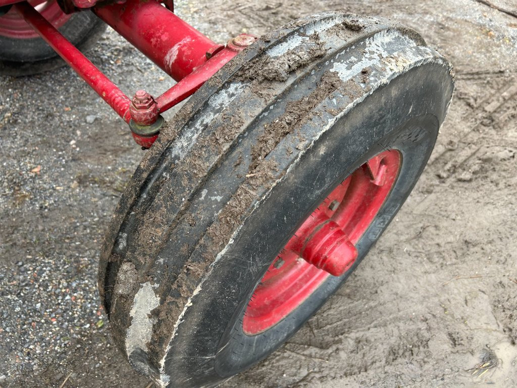 טרקטור חקלאי VOLVO-BM T 430: תמונה 11 טרקטור חקלאי VOLVO-BM T 430: תמונה 11