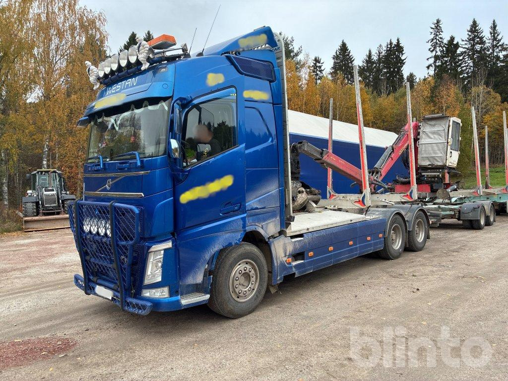 VOLVO FH 64R - משאית עץ, משאית מנוף: תמונה 1 VOLVO FH 64R - משאית עץ, משאית מנוף: תמונה 1
