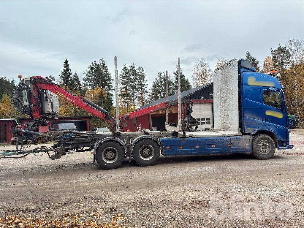 VOLVO FH 64R - משאית עץ, משאית מנוף: תמונה 5 VOLVO FH 64R - משאית עץ, משאית מנוף: תמונה 5