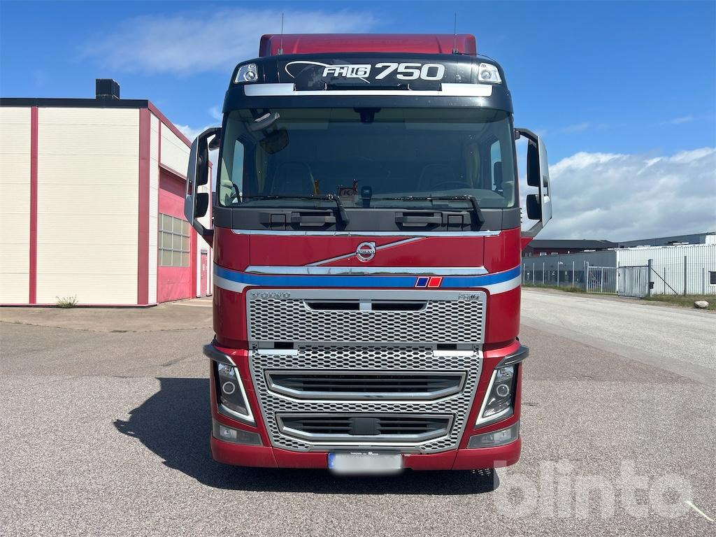 VOLVO FH16 750 - משאית עם שלדת תא: תמונה 3 VOLVO FH16 750 - משאית עם שלדת תא: תמונה 3