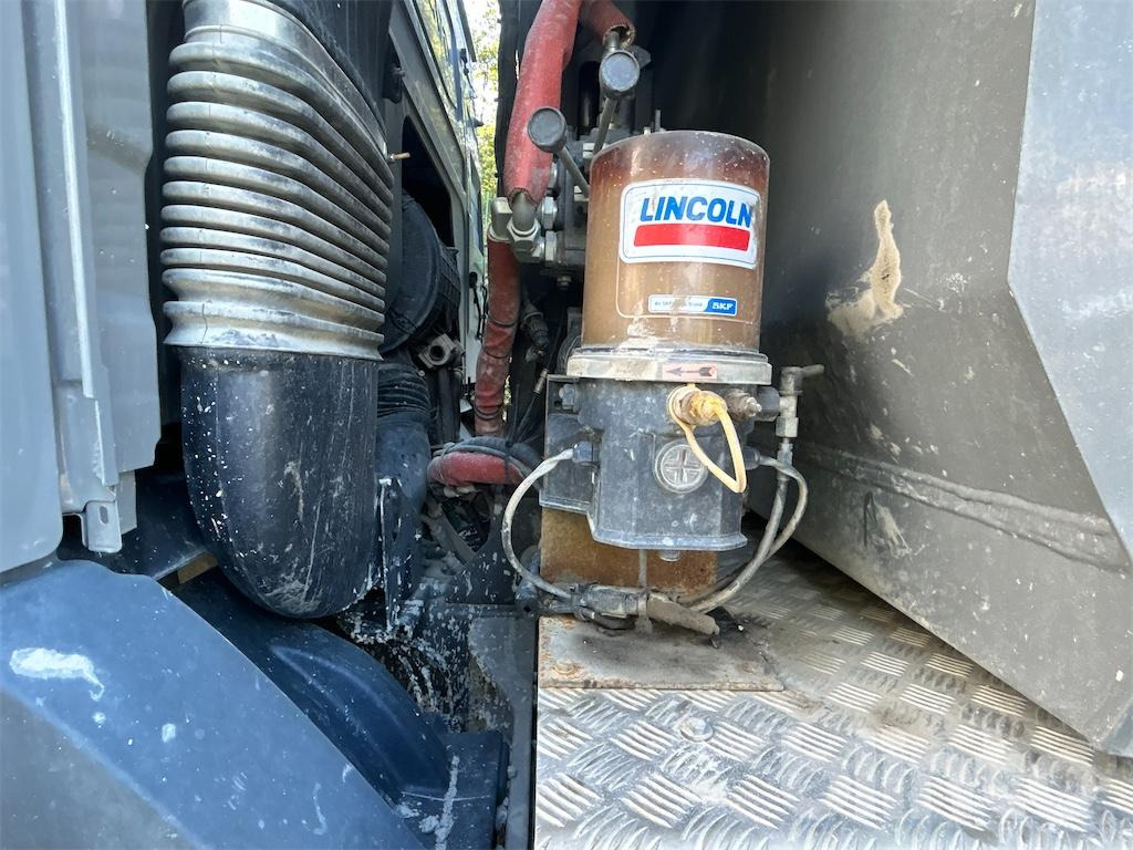 מזהיר VOLVO FM 540: תמונה 12