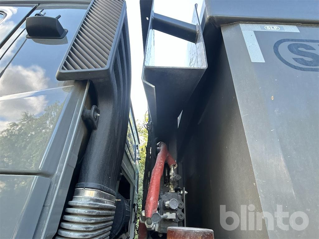 מזהיר VOLVO FM 540: תמונה 13