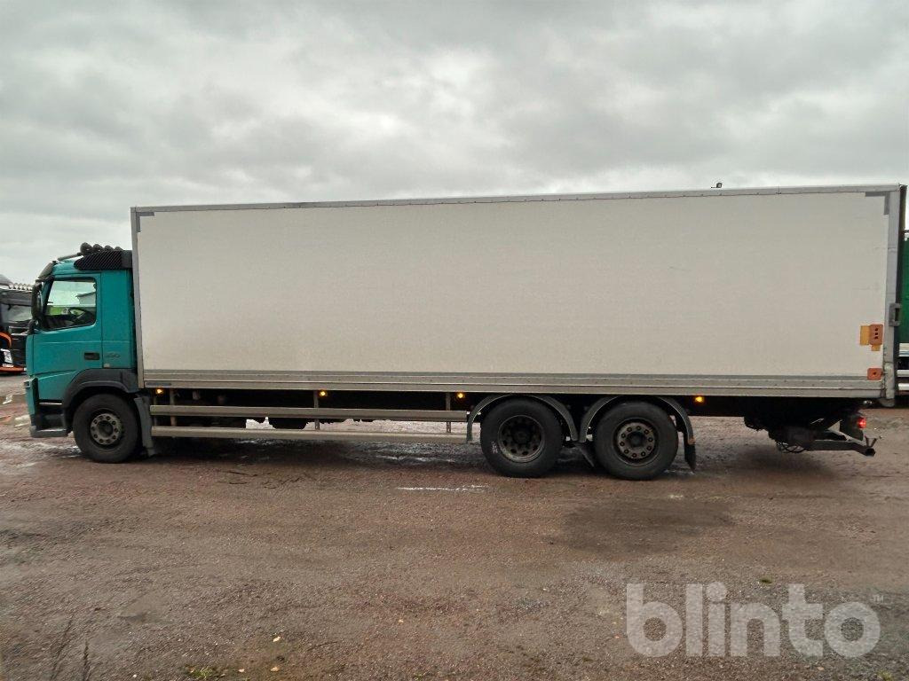 משאית Volvo 330: תמונה 8 משאית Volvo 330: תמונה 8