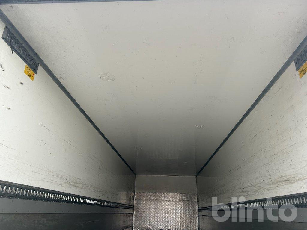 משאית Volvo 330: תמונה 25 משאית Volvo 330: תמונה 25