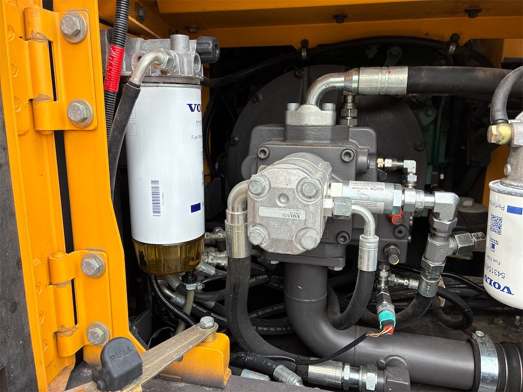 מחפר גלגלים Volvo EW140D: תמונה 40