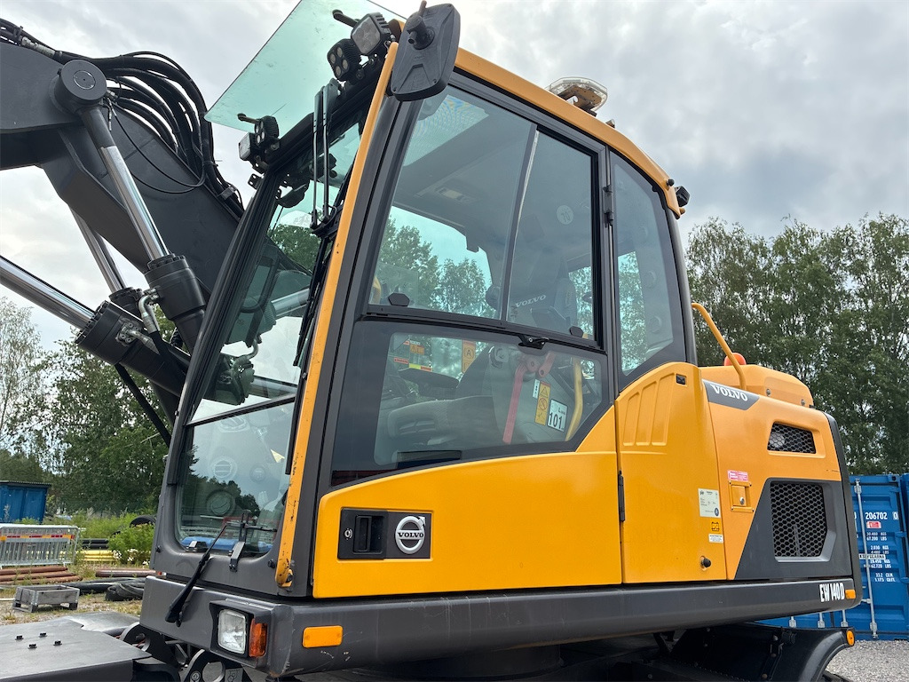 מחפר גלגלים Volvo EW140D: תמונה 10