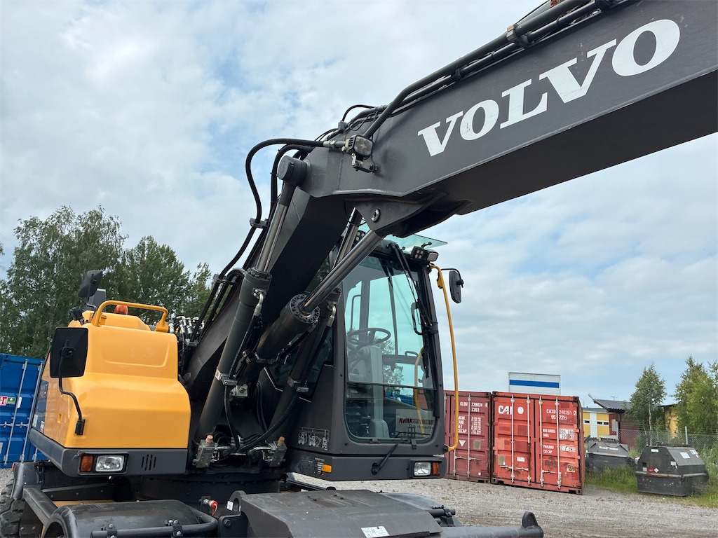 מחפר גלגלים Volvo EW140D: תמונה 28