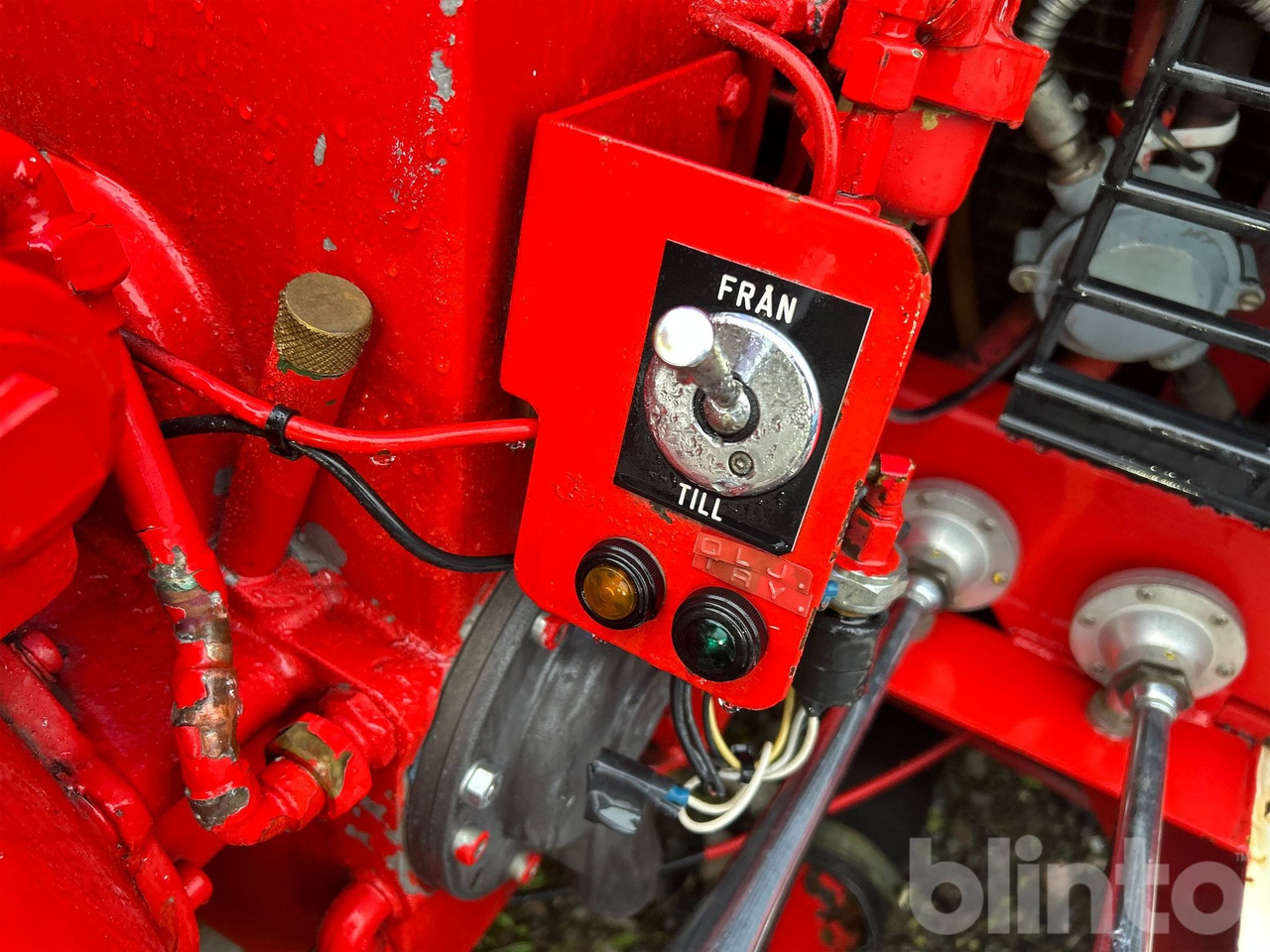 משאית אש Volvo F7 4X2: תמונה 17