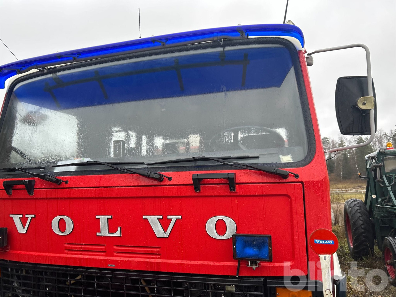 משאית אש Volvo F7 4X2: תמונה 9