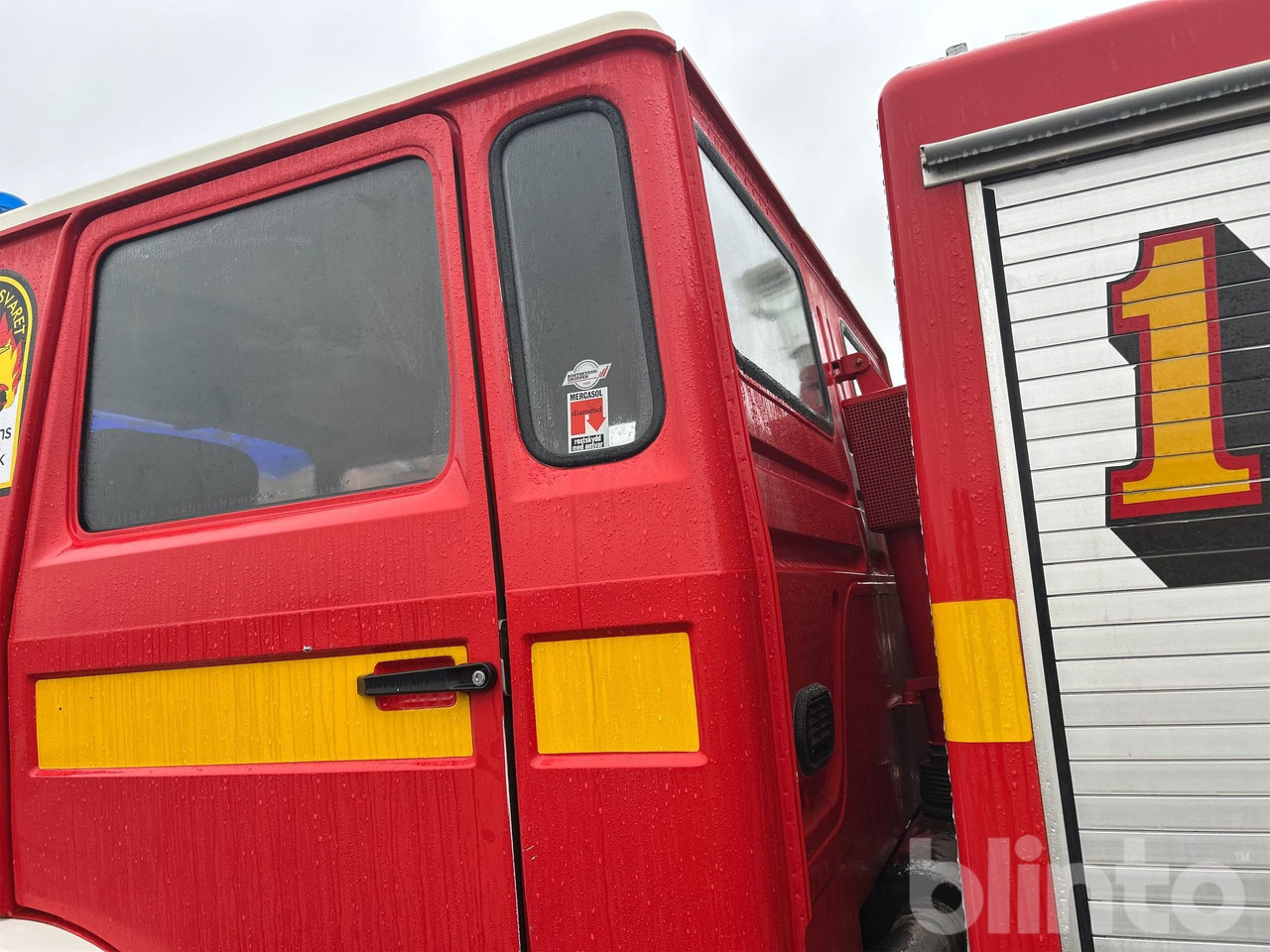 משאית אש Volvo F7 4X2: תמונה 42