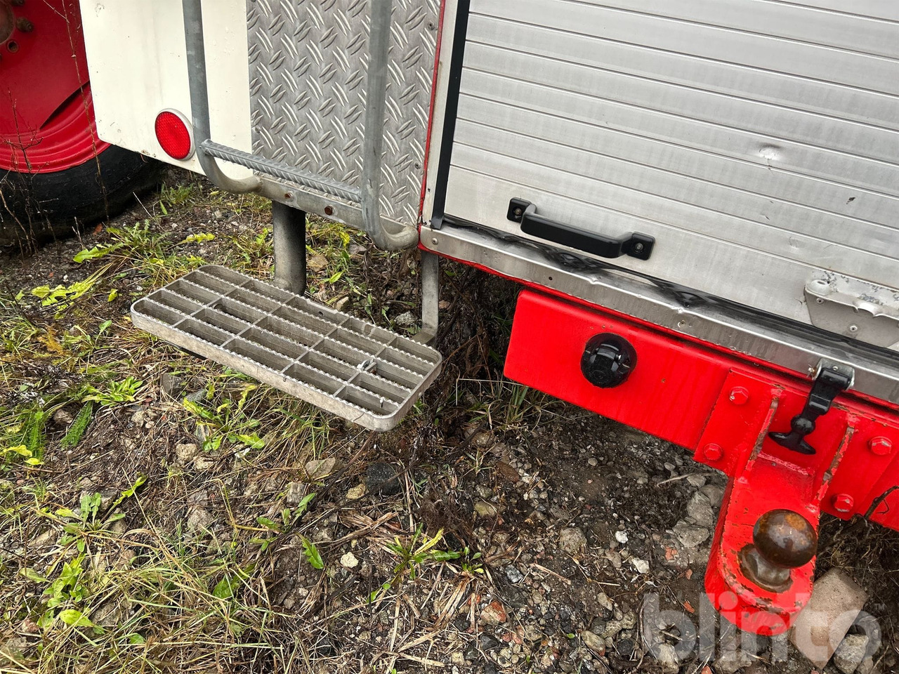 משאית אש Volvo F7 4X2: תמונה 34